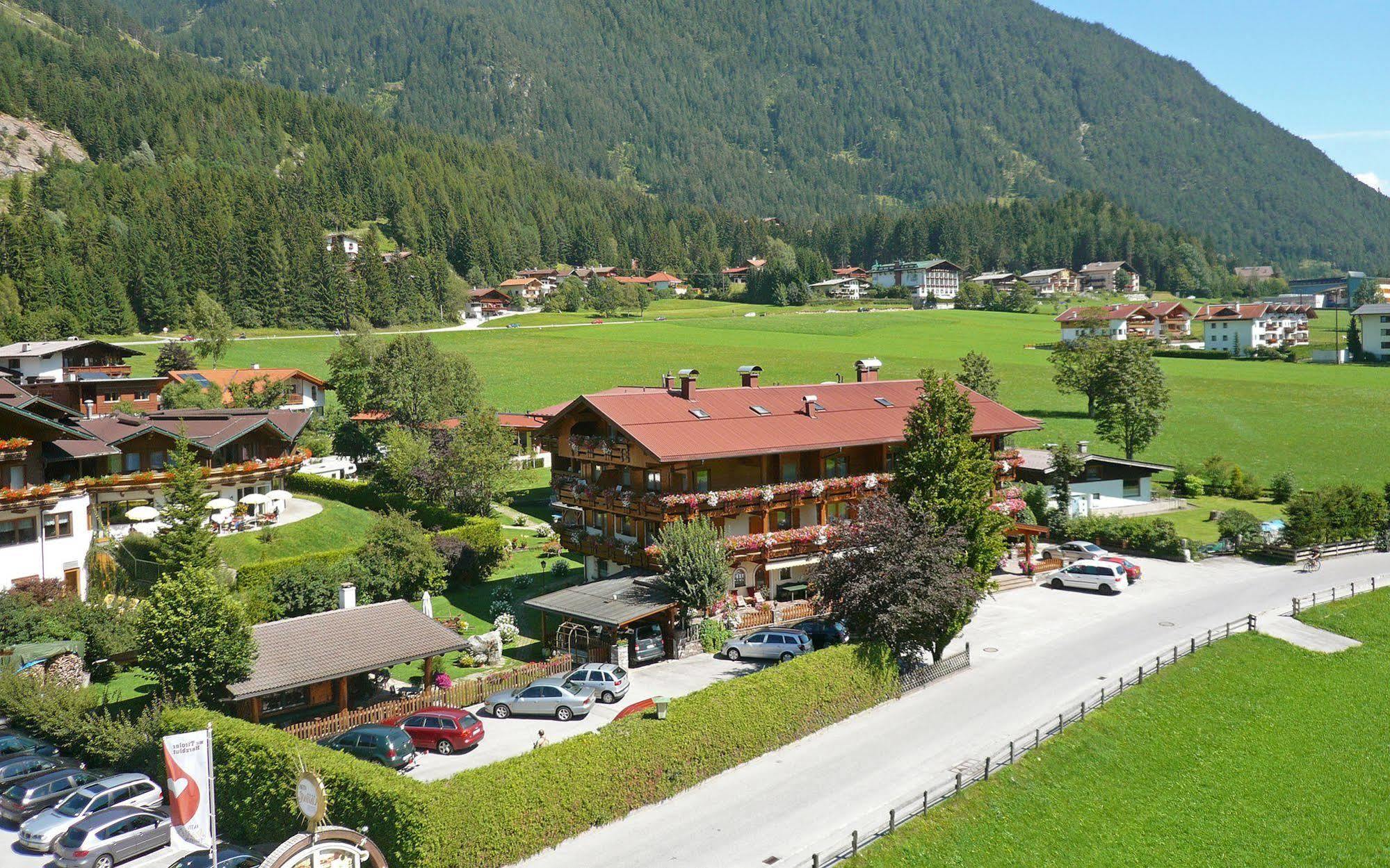 Fruehstueckshotel Margret เมาราค ภายนอก รูปภาพ