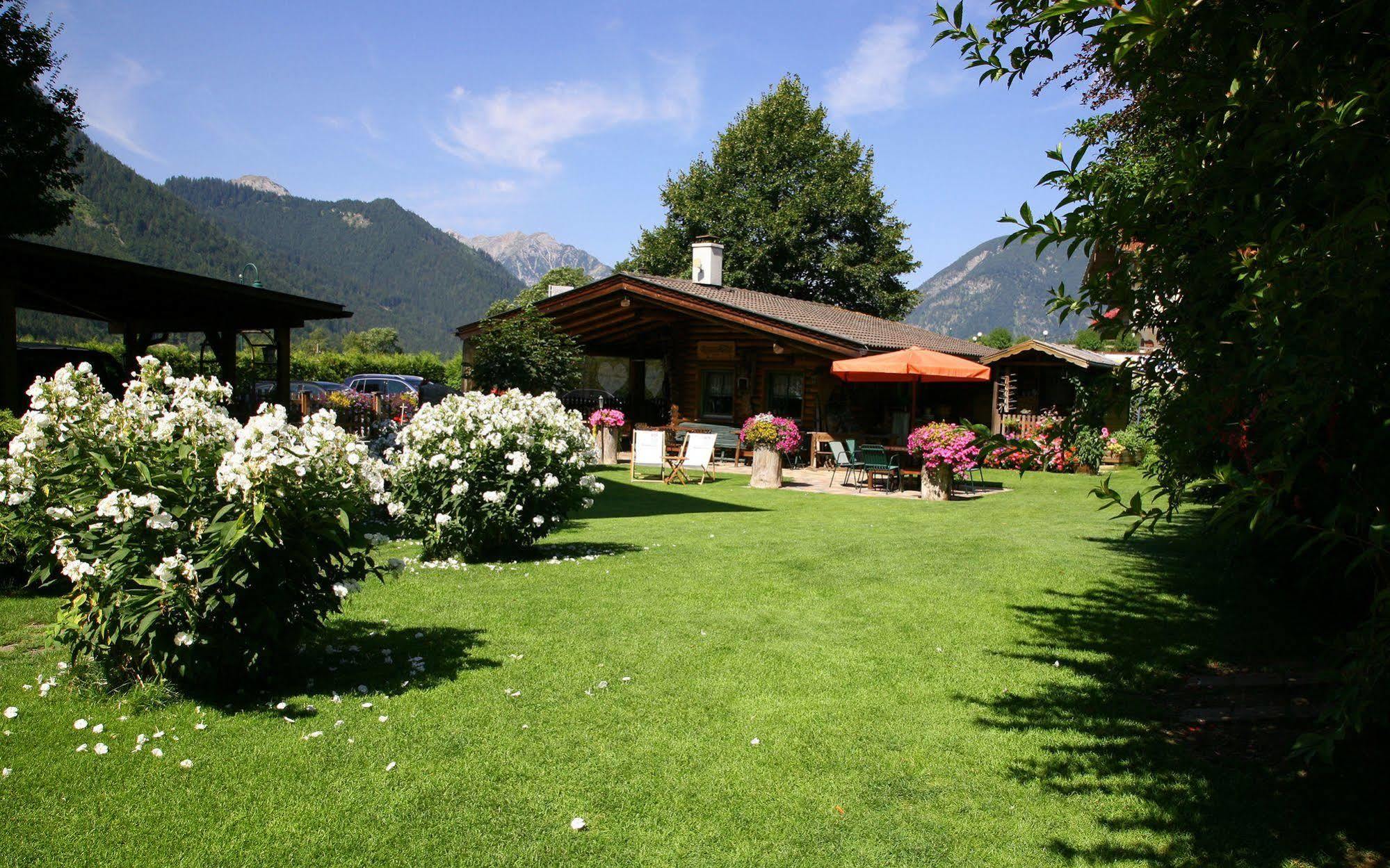 Fruehstueckshotel Margret เมาราค ภายนอก รูปภาพ